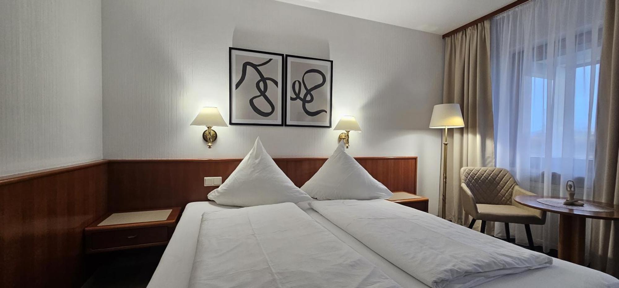 Hotel Garni Vierjahreszeiten Bad Staffelstein Εξωτερικό φωτογραφία