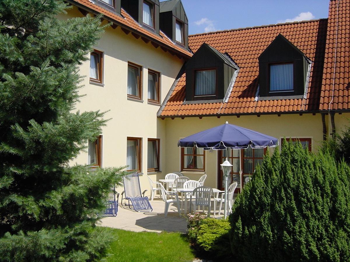 Hotel Garni Vierjahreszeiten Bad Staffelstein Εξωτερικό φωτογραφία