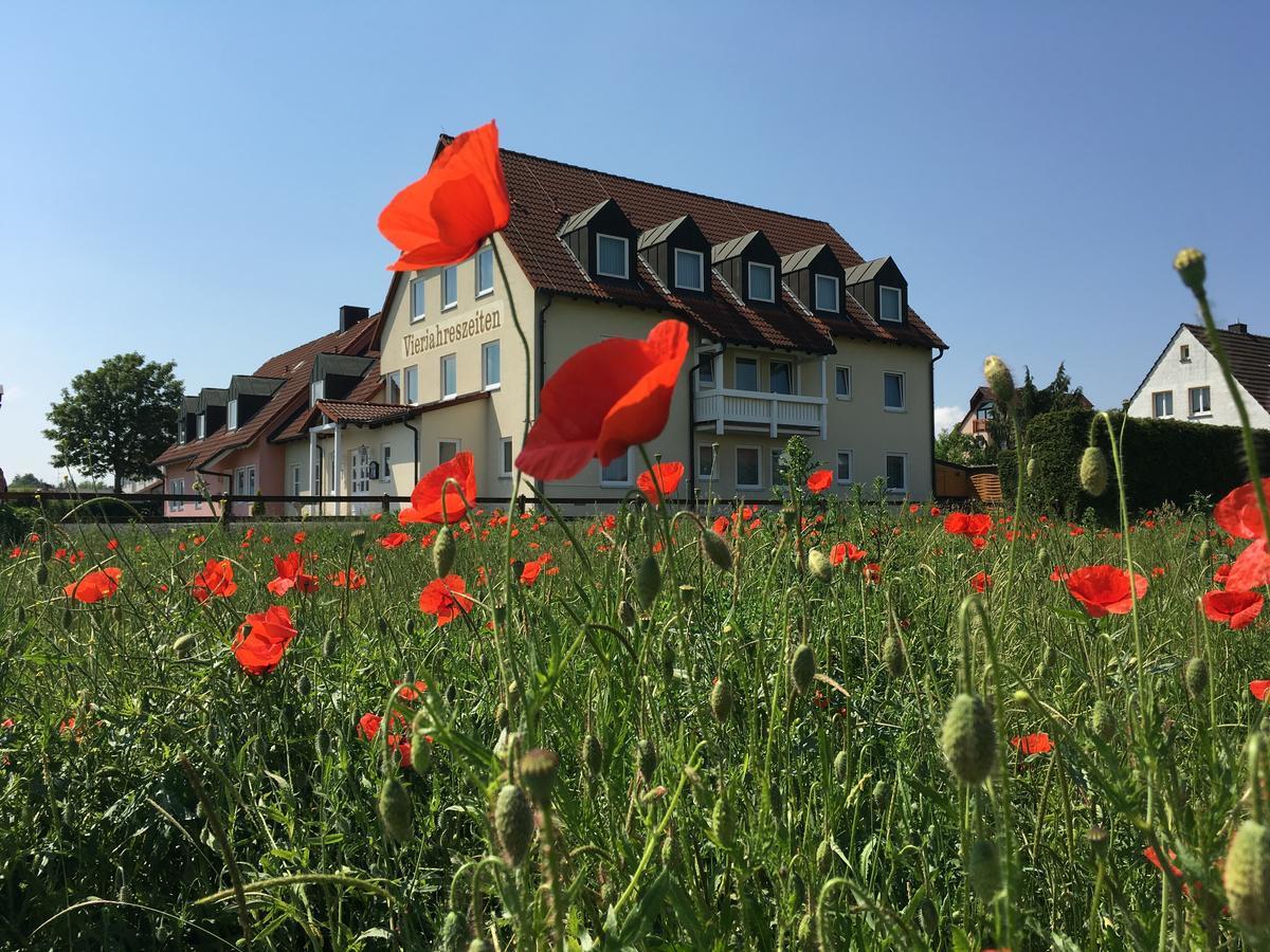 Hotel Garni Vierjahreszeiten Bad Staffelstein Εξωτερικό φωτογραφία