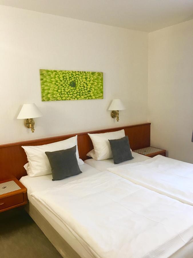 Hotel Garni Vierjahreszeiten Bad Staffelstein Εξωτερικό φωτογραφία